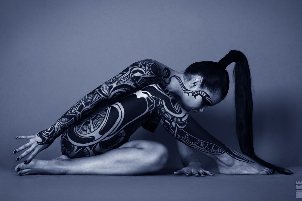 Asian body painting