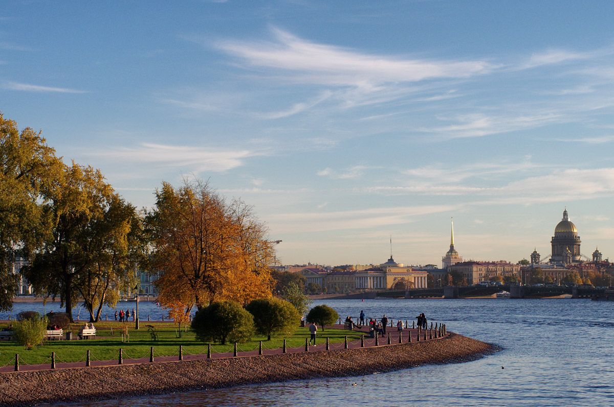 Нева Питер осенью