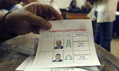 An-Egyptian-electoral-off-002.jpg