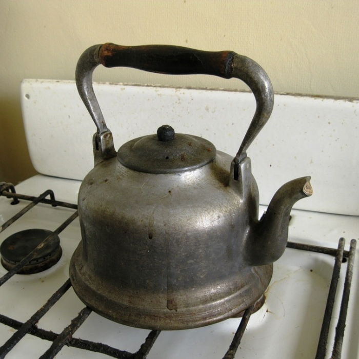 Rusty_teapot.jpg