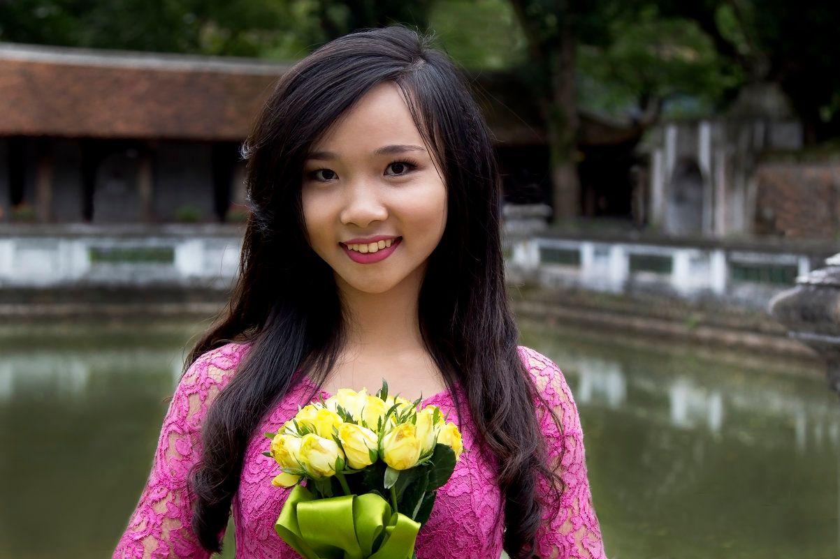 Vietnamese girl. Вьетнамки девушки. Вьетнам девушки. Вьетнамские красавицы. Красивые вьетнамские девушки.