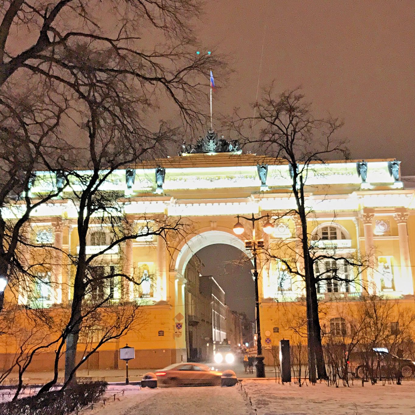 арка на галерной улице санкт петербург