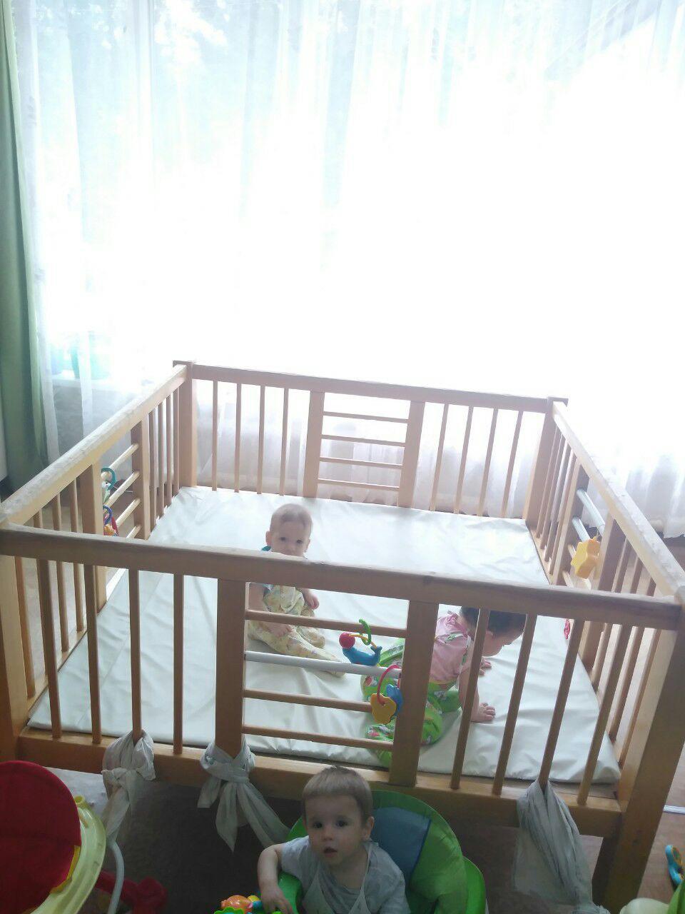 Детская кроватка в дом малютки
