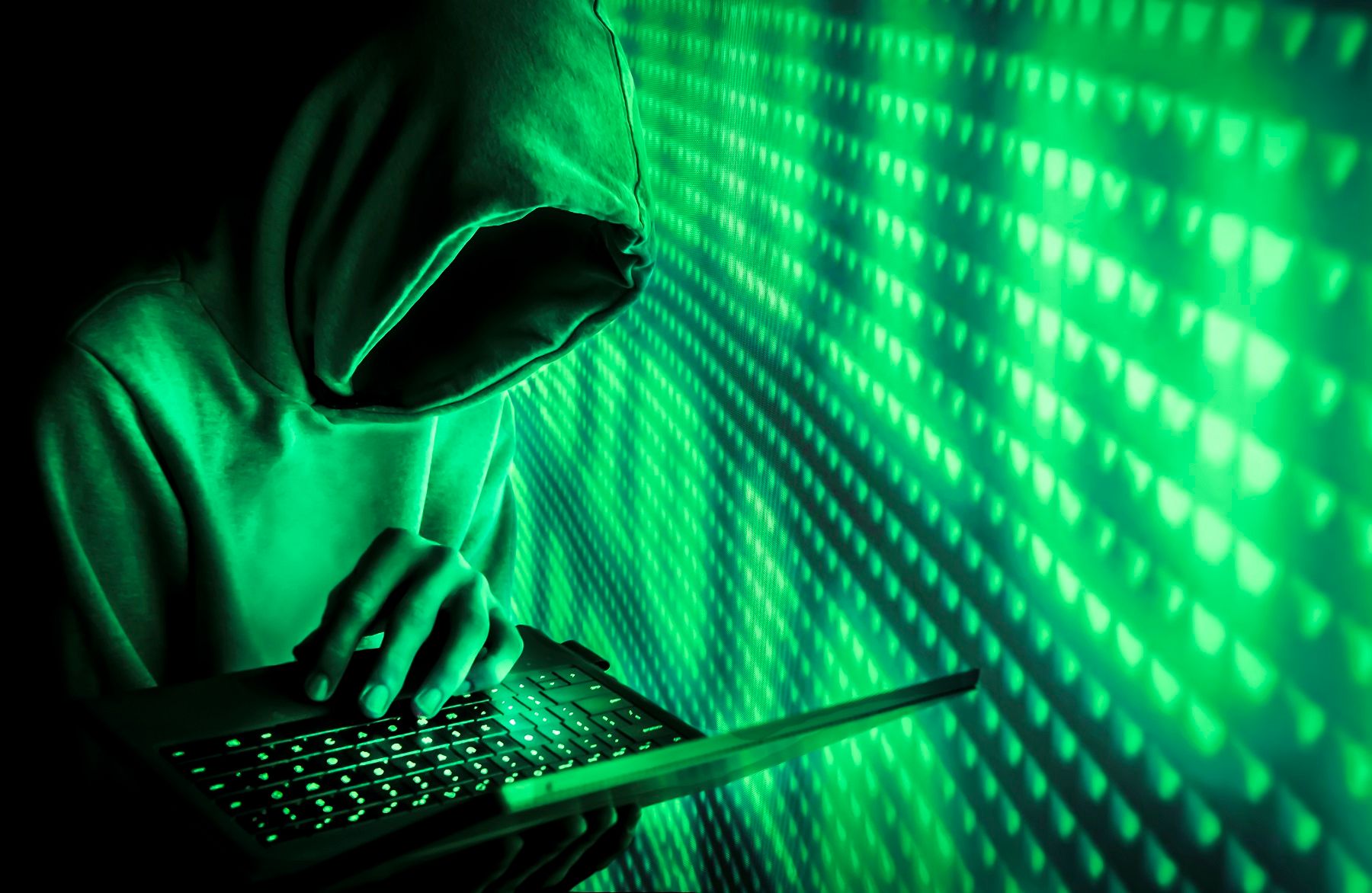 Hackers-Getty-Images-MAIN-75883251.jpg