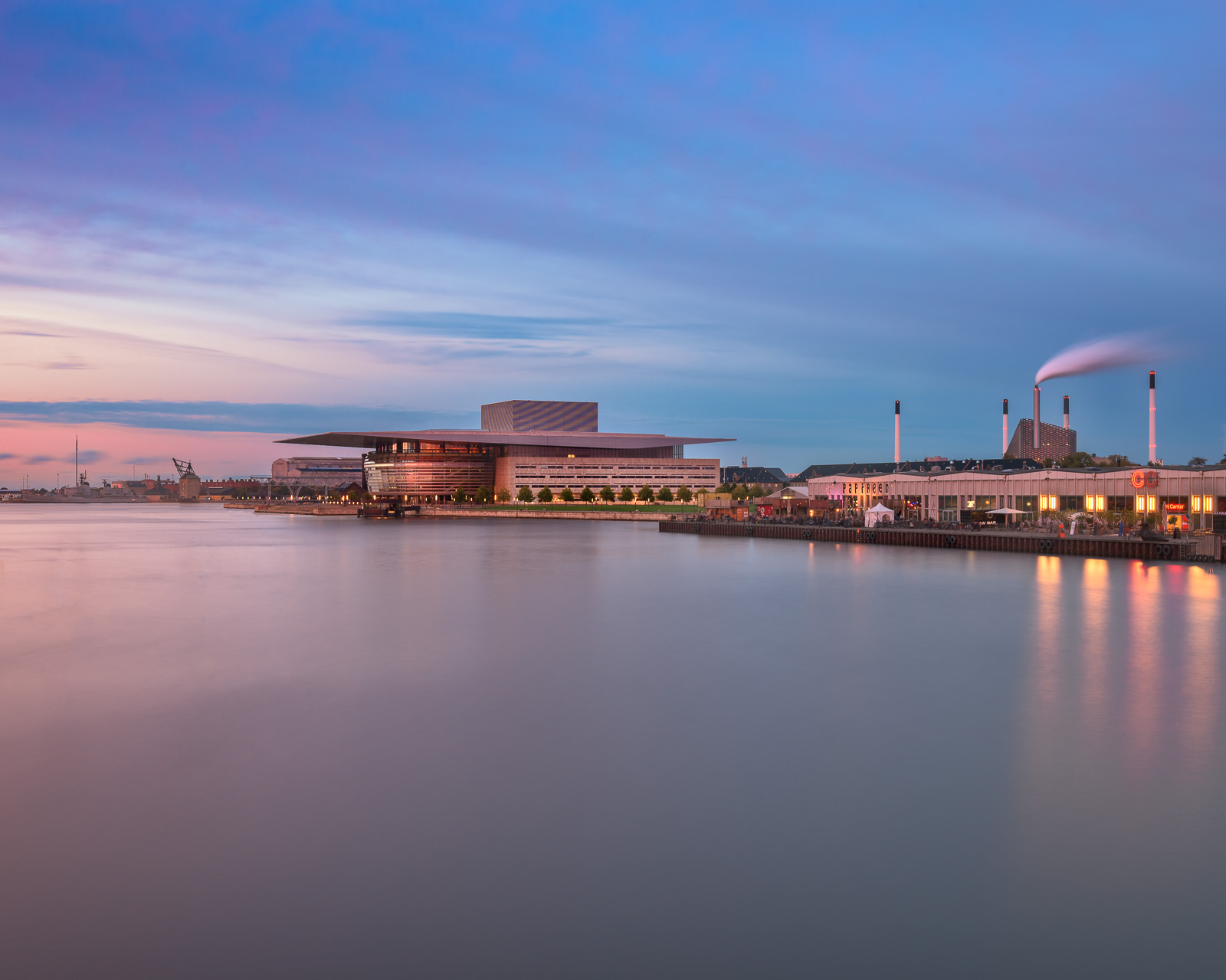 Copenhagen Opera House in the Evening, Denmark.jpg