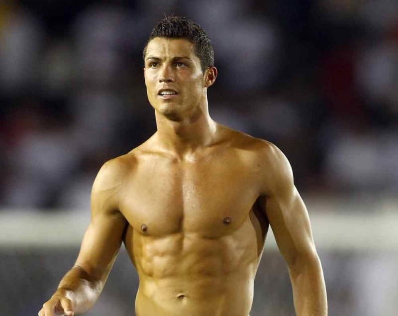 Foto de cristiano ronaldo sin camiseta